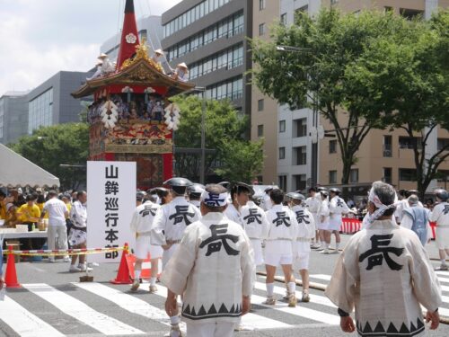 祇園祭の辻回しを紹介 おすすめの観覧場所や写真 動画で臨場感を伝えたい